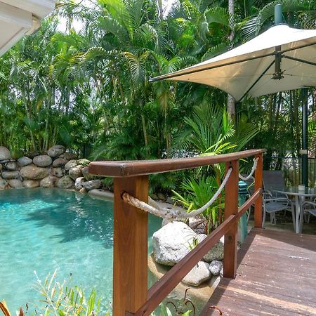 Seascape Holidays - Coral Apartments Port Douglas Dış mekan fotoğraf