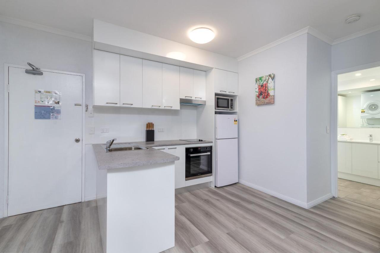 Seascape Holidays - Coral Apartments Port Douglas Dış mekan fotoğraf