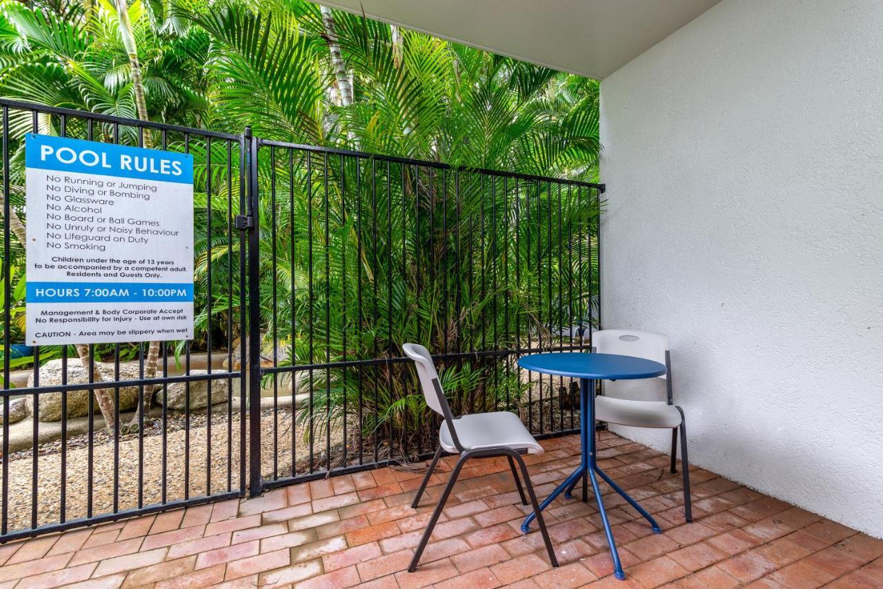 Seascape Holidays - Coral Apartments Port Douglas Dış mekan fotoğraf