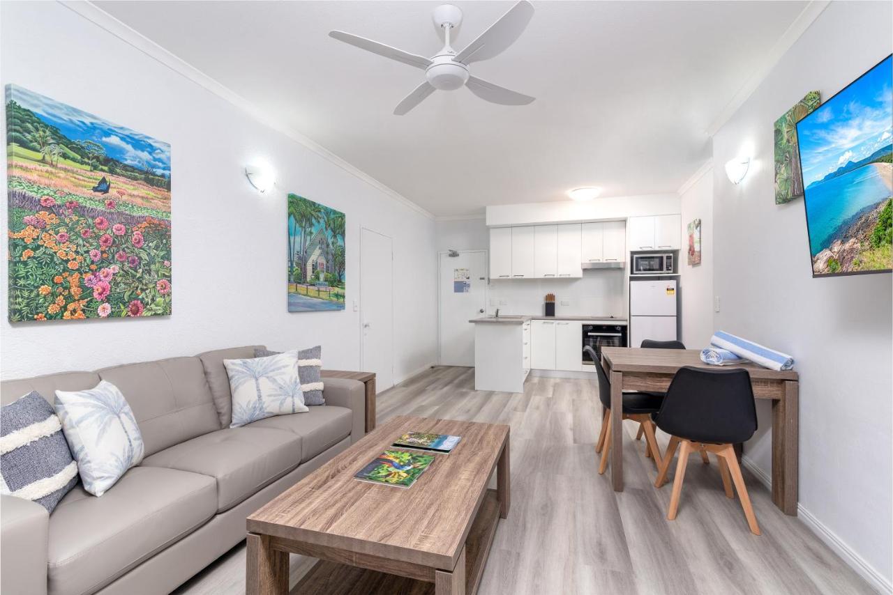 Seascape Holidays - Coral Apartments Port Douglas Dış mekan fotoğraf