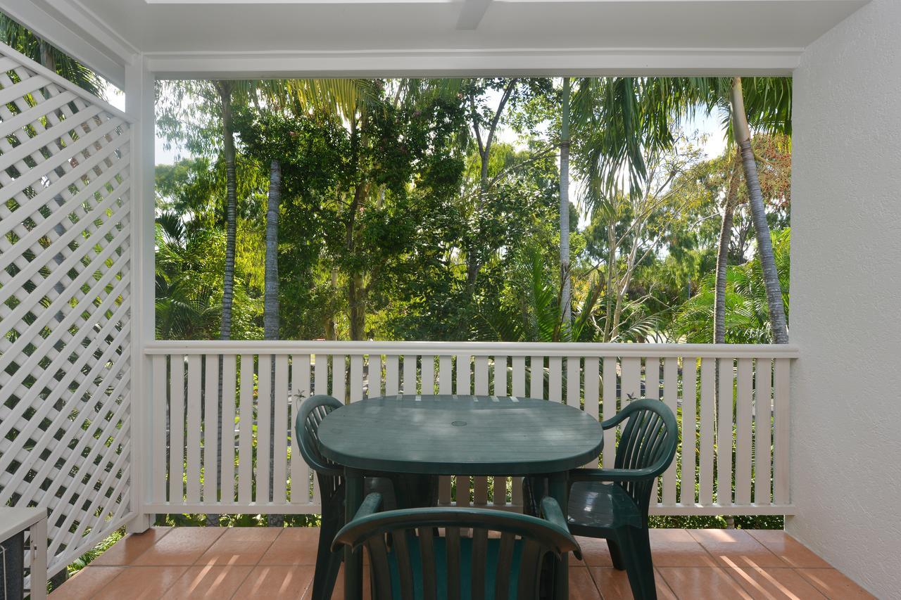Seascape Holidays - Coral Apartments Port Douglas Dış mekan fotoğraf